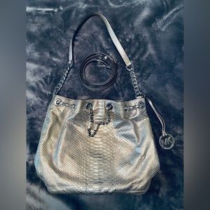 Michael Kors metallic bucket bag